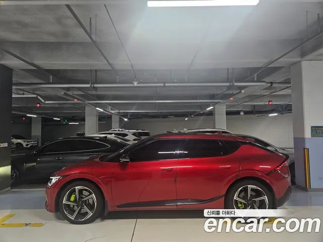 Kia EV6 2023 thumb 7