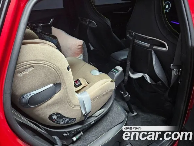 Kia EV6 2023 thumb 11