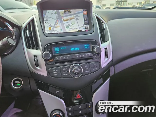Chevrolet Cruze 2016 thumb 9