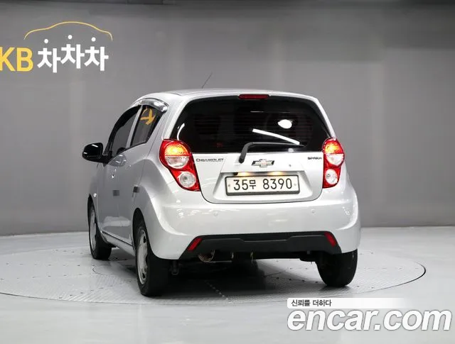Chevrolet Spark 2015 thumb 12