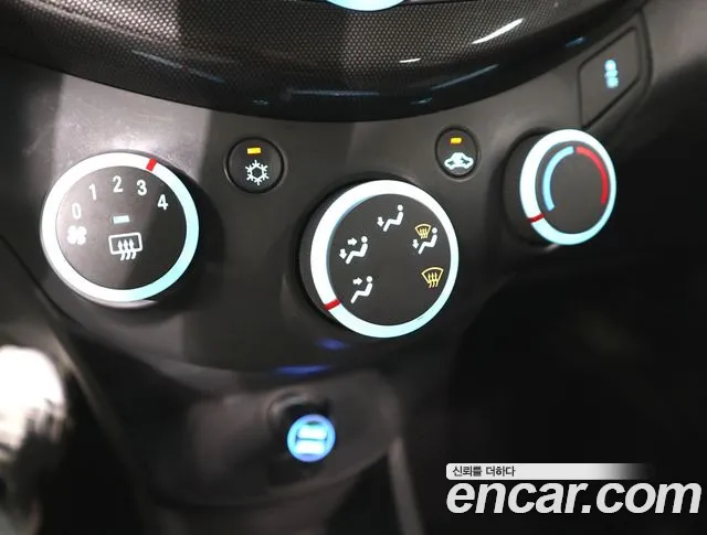 Chevrolet Spark 2015 thumb 10