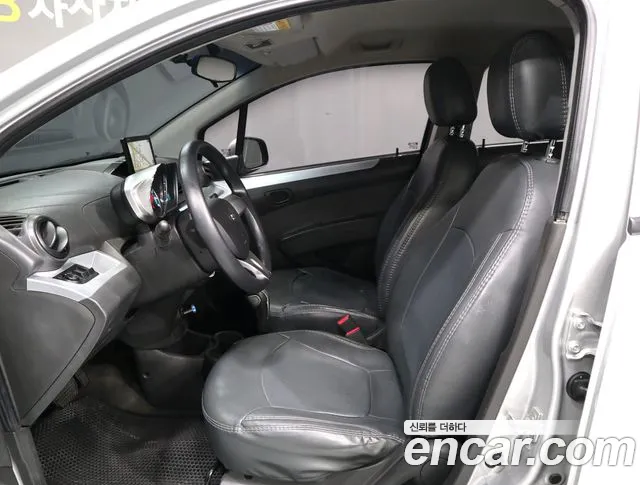 Chevrolet Spark 2015 thumb 9