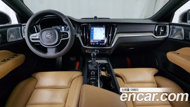 Volvo S60 2019 thumb 12