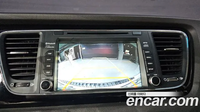 Kia Carnival 2017 thumb 8