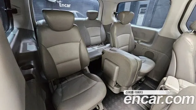 Hyundai Starex 2011 thumb 11