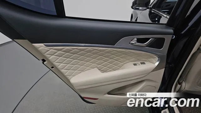 Genesis G70 2018 thumb 7