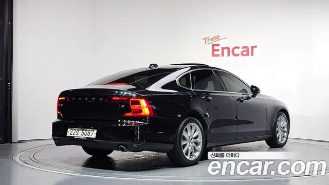 Volvo S90 2017 thumb 12