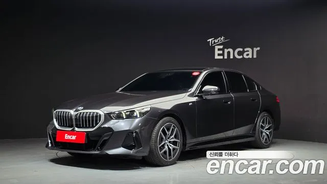 BMW 5 серии 2025 thumb 4