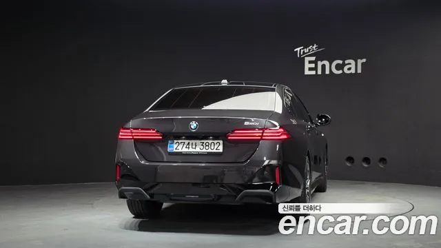 BMW 5 серии 2025 thumb 9