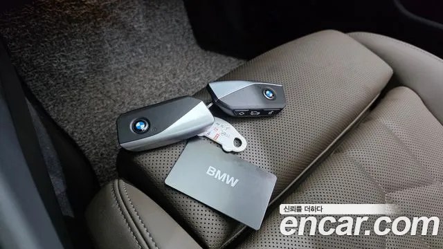 BMW 5 серии 2025 thumb 7