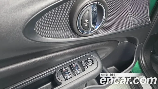 Mini Clubman 2020 thumb 9