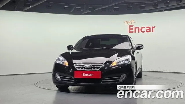 Hyundai Genesis 2011 thumb 2
