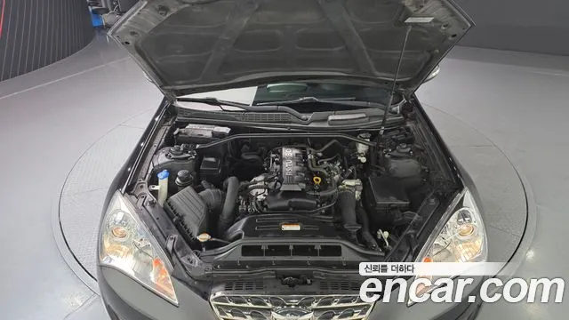 Hyundai Genesis 2011 thumb 3