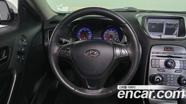 Hyundai Genesis 2011 thumb 4