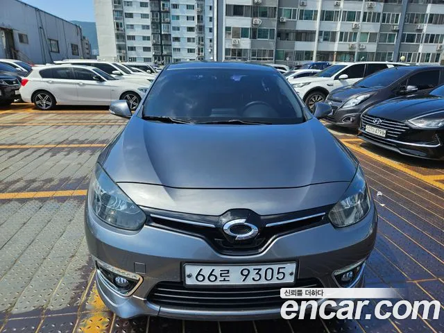 Renault Fluence 2015 thumb 6