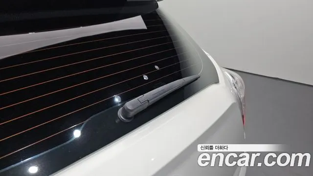 KG_Mobility_Ssangyong TIBOLI 2022 thumb 12
