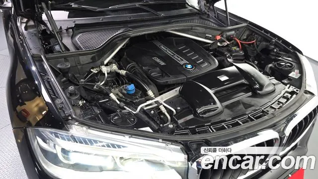 BMW X6 2015 thumb 8