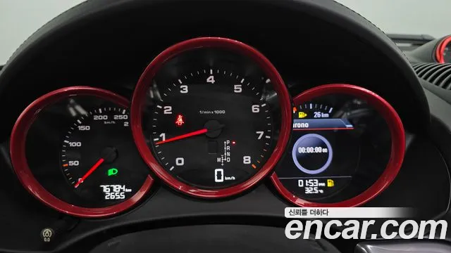 Porsche Cayman 2018 thumb 4