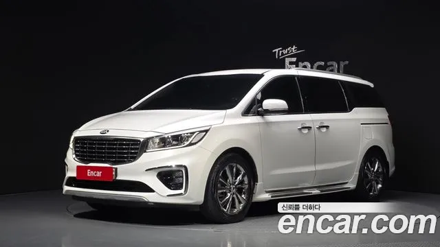 Kia Carnival 2019 thumb 2