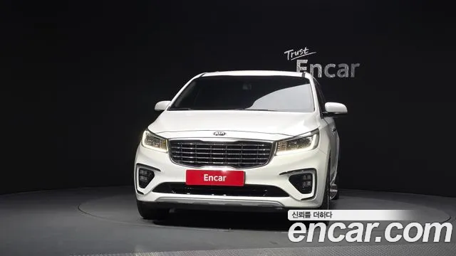 Kia Carnival 2019 thumb 10
