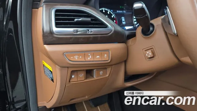 Genesis G90 2018 thumb 9
