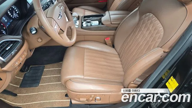 Genesis G90 2018 thumb 7