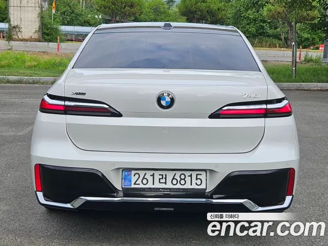 BMW 7 серии 2024 thumb 11