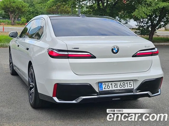 BMW 7 серии 2024 thumb 10