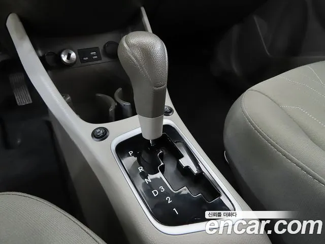 Kia Morning 2015 thumb 9
