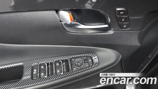 Hyundai Santa Fe 2020 thumb 7