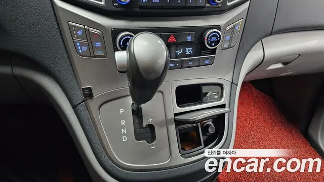 Hyundai Starex 2018 thumb 7