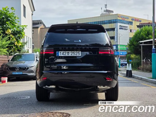 Land Rover Discovery 2025 thumb 11