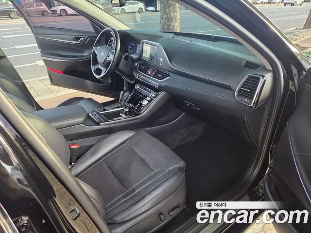 Hyundai Grandeur 2017 thumb 10