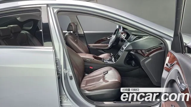Hyundai Grandeur 2015 thumb 11