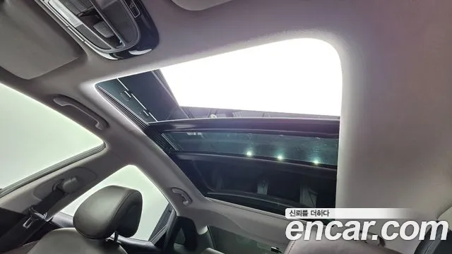 Hyundai Grandeur 2015 thumb 12