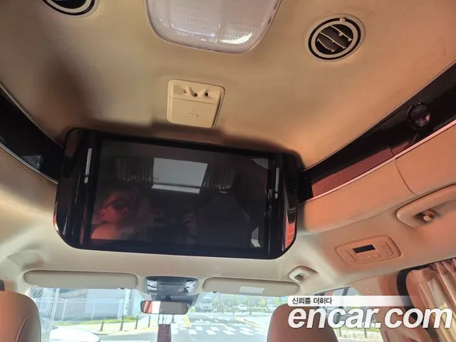 Kia Carnival 2023 thumb 12