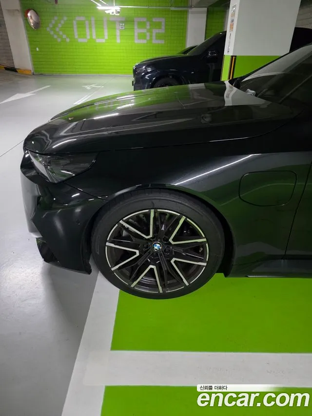 BMW M5 2026 thumb 4