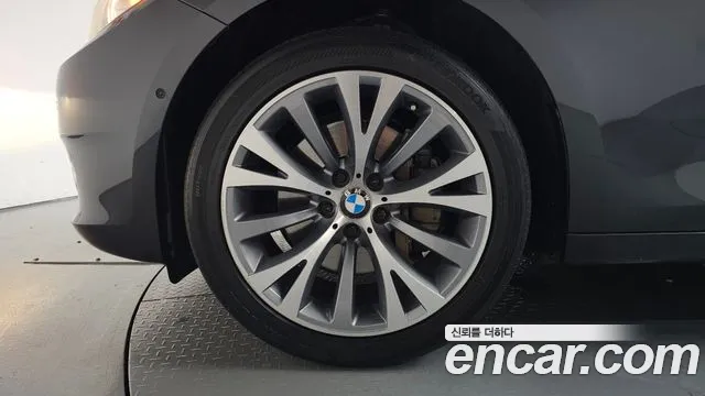 BMW Gran Turismo 2011 thumb 3