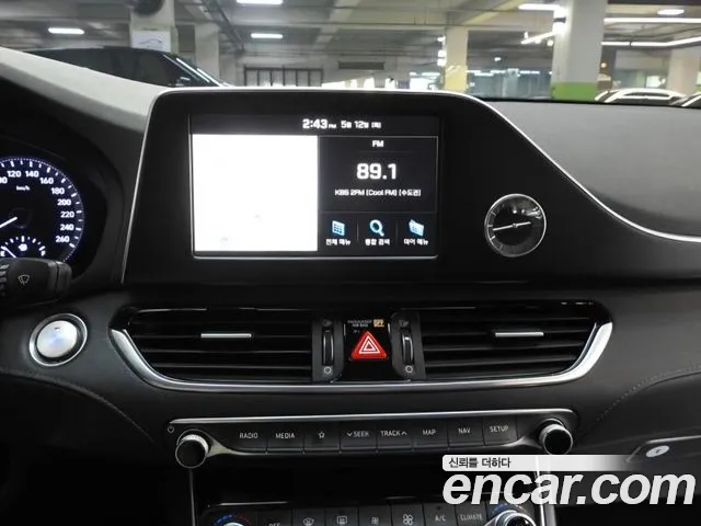 Hyundai Grandeur 2016 thumb 9