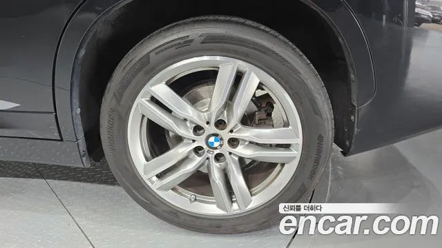 BMW X1 2020 thumb 4