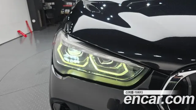 BMW X1 2020 thumb 2