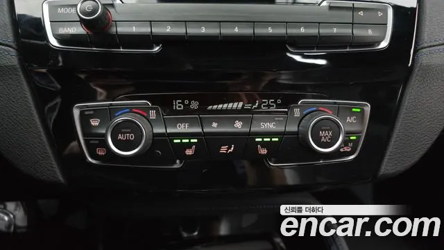 BMW X1 2020 thumb 6