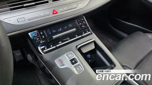 Hyundai Grandeur 2021 thumb 3