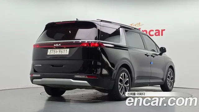 Kia Carnival 2021 thumb 8
