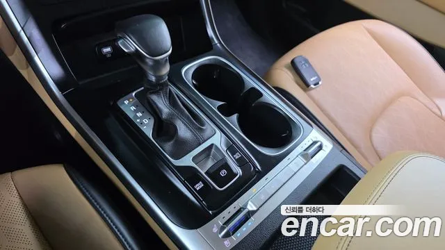 Kia Carnival 2021 thumb 5