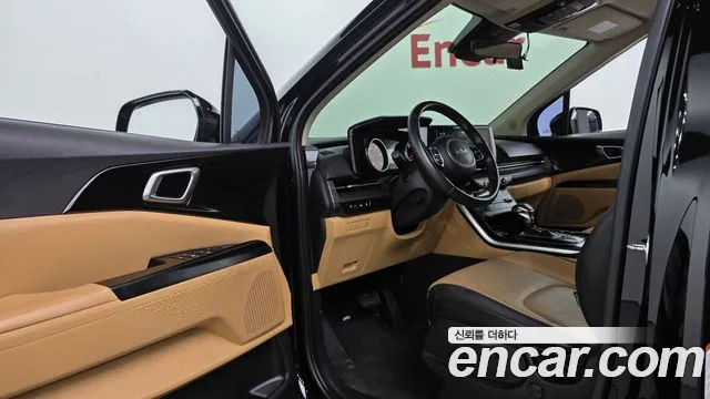 Kia Carnival 2021 thumb 7