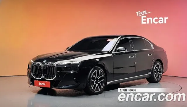 BMW 7 серии 2026 thumb 12