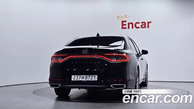 Hyundai Grandeur 2017 thumb 10
