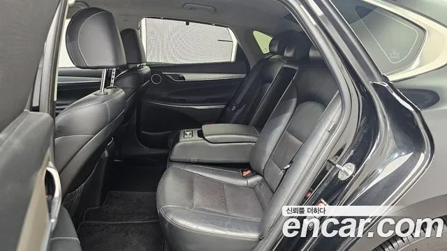 Hyundai Grandeur 2017 thumb 5