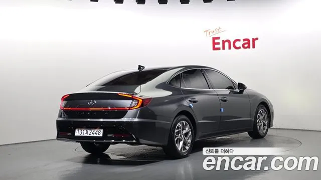 Hyundai Sonata 2022 thumb 2